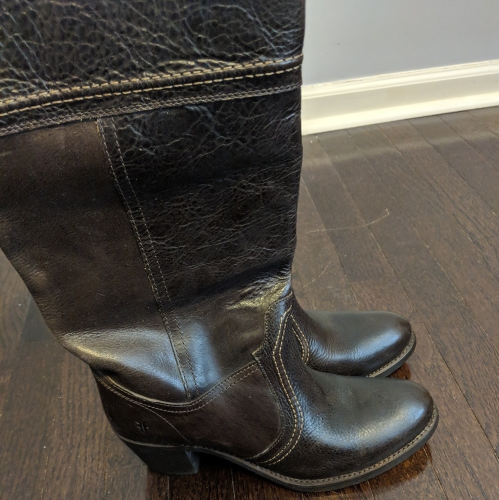 FRYE BOOTS  DARK CHOCOLATE LEATHER SIZE 10  77231